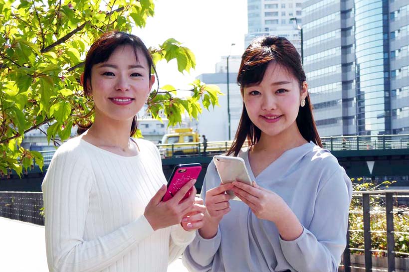 ↑「Amanekチャンネル」のナビゲーターをつとめる沖津那奈さん(左)と真野淑實さん(右)
