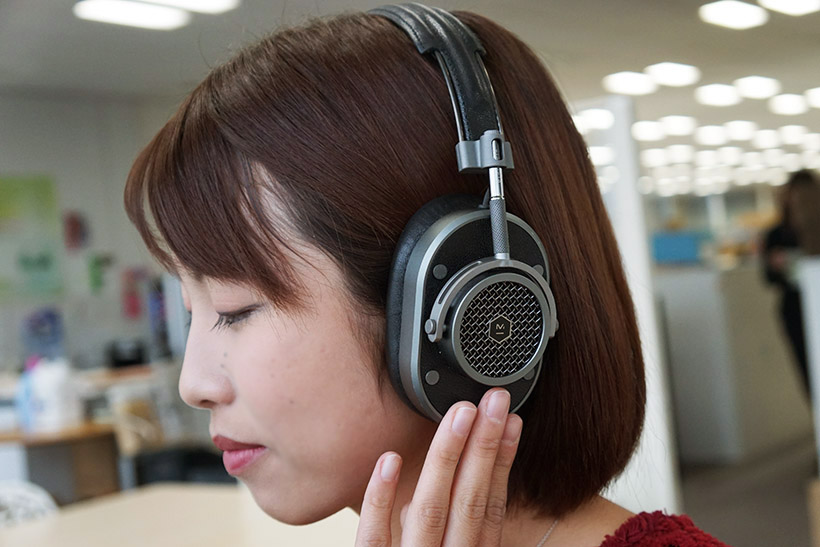 高級オーディオの音質の違いは誰でもわかる!? 現役女子大生がAK380シリーズを聴き比べ!