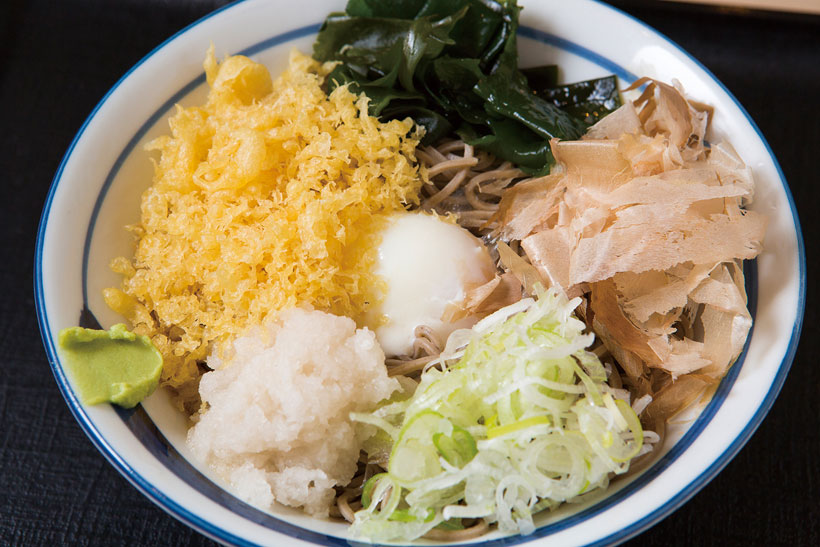 【立ち食いそば】店がまえ「ほぼ銀行ATM」でもそばは抜群! 香り豊かな自家製麺で冷やしがウマい本千葉「トキ松」