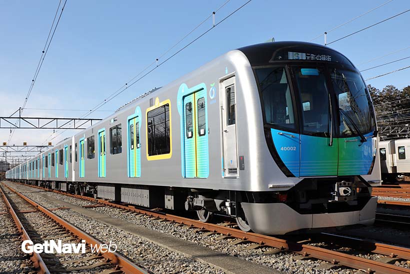 西武鉄道40000系「S-TRAIN」はなぜここまで注目された? 人にやさしい“未来志向の電車”がついに出発進行!