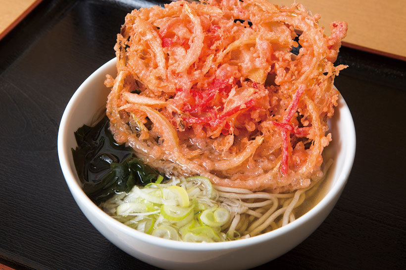【立ち食いそば】この紅しょうが天が入って350円! 関西風そばとガッツリ丼でドライバーの心をつかむ弁天橋「松の屋」