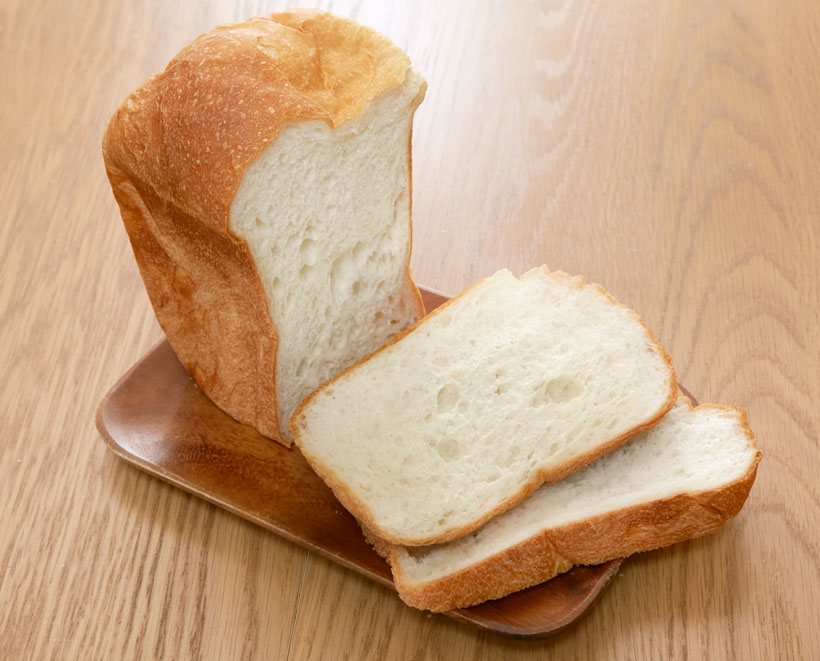 ↑一方、その美味しさに衝撃を受けたのが「パン・ド・ミ」。柔らかく滑らかで上品な食感も素晴らしいのですが、パンの香りも非常に際立っています。一度このパン・ド・ミを食べると、もう普通の食パンコースには戻れません