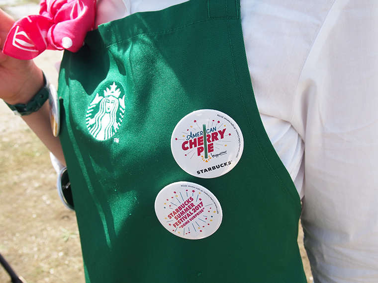 ↑フェス限定の缶バッジを作る「BADGE ワークショップ」