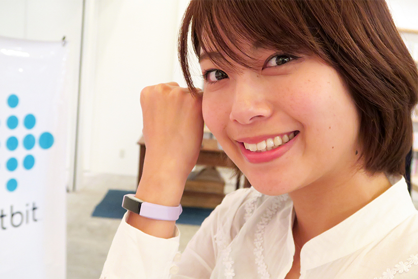 ↑好みのバンドにアレンジできるのも「Alta HR」の魅力。通常のゴム製のバンドに加え、レザーバンドややメタルブレスレットなどのオプションもあり