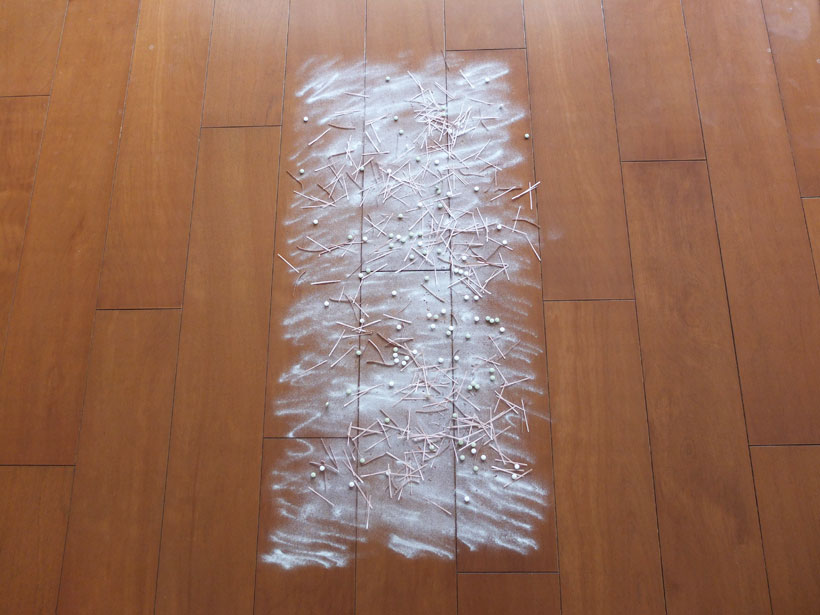 ↑このような状態の床でテストします