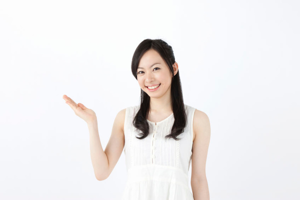 なぜ「白」は鉄板なのか? 白いワンピースの女性が男性にモテる理由
