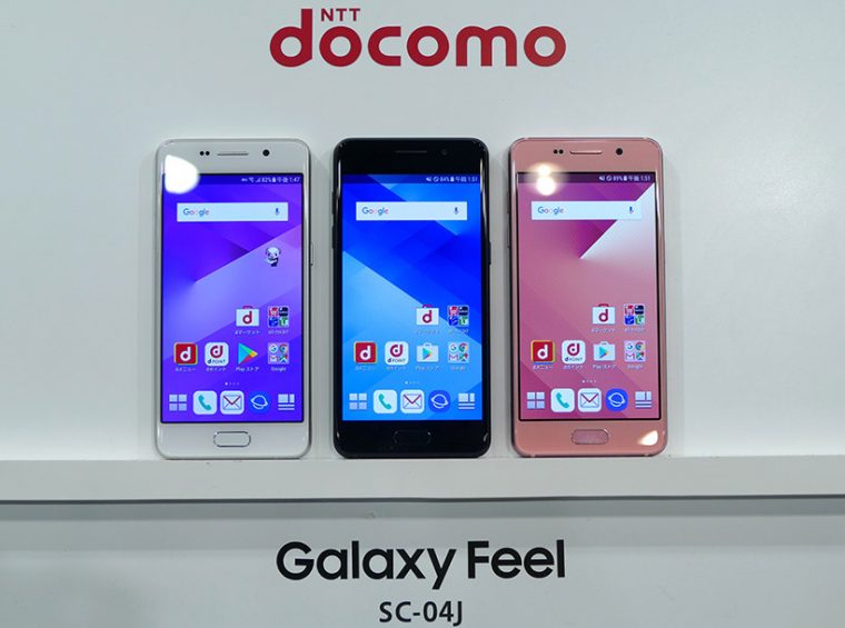 ↑Galaxy Feel SC-04J（6月中旬発売予定）。新規の現金販売価格は3万6288円