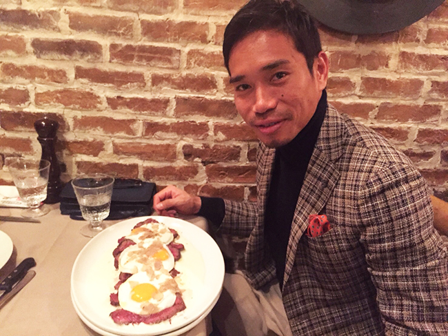 いい消化のために、食べる“タイミング"と“スピード"にも細心の注意を払っているという長友さん