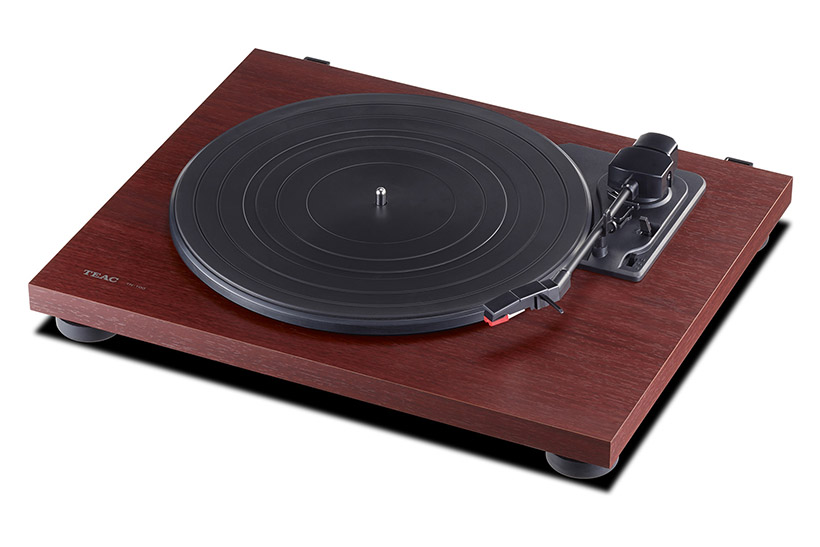 レコード初心者にぴったり! デジタル出力機能も備えたアナログレコードプレーヤー「TN-100」