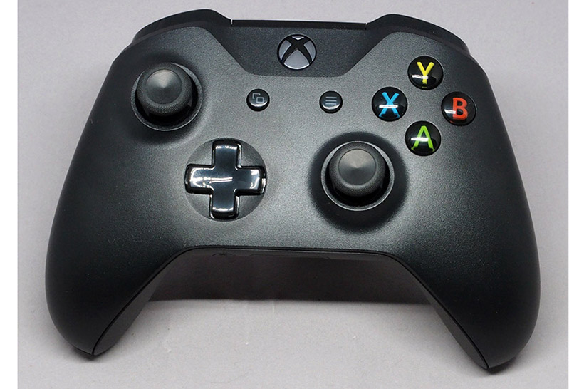 Xbox OneのゲームがPCでも遊べる! 「Xbox Play Anywhere」するなら専用コントローラーが快適