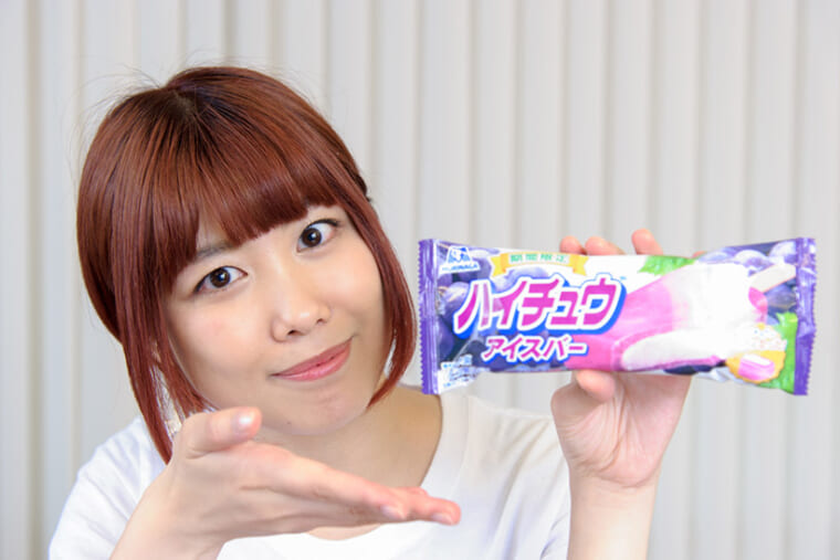 ↑森永製菓 ハイチュウアイスバー<グレープ> 130円(税別)