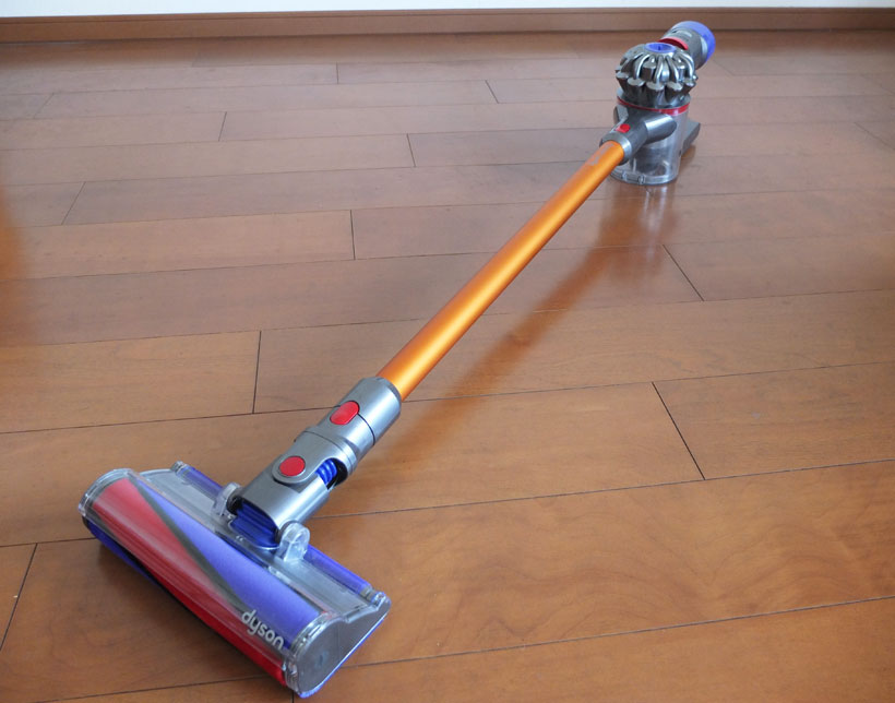【保存版】これさえ読めば「ダイソンとは?」が語れる! コードレス界のスター「Dyson V8 Fluffy」9項目で吟味した
