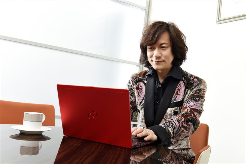 ダイアモンド☆ユカイがプログラマーに転身!? 「LIFEBOOK UH75/B1」でプログラミングに挑戦【後編】