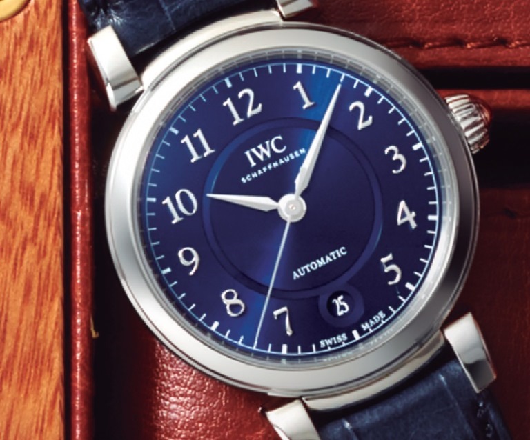 ↑IWC「ダ・ヴィンチ・オートマティック 36」63万7200円/自動巻き/ 3気圧防水/直径36㎜、厚さ10㎜