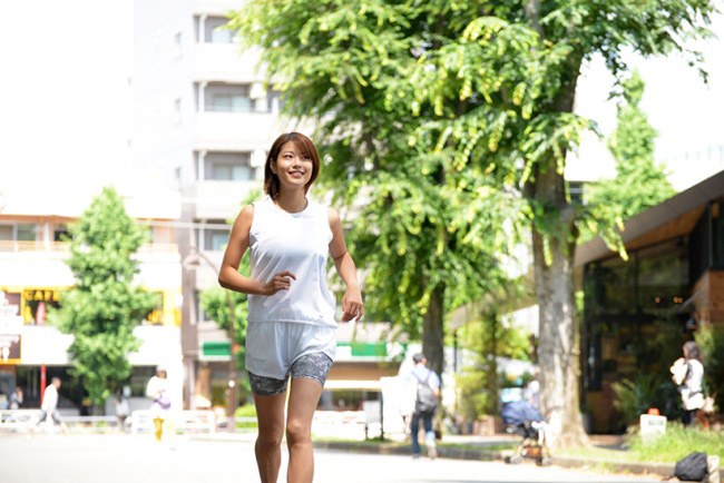 早歩きくらいのペースでも問題なし! 無理しないペースを見つけてくださいね