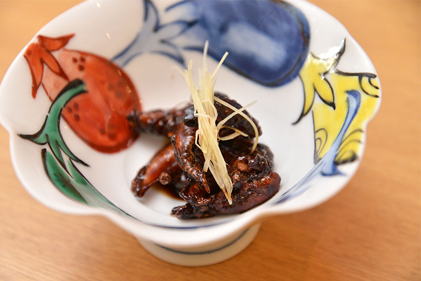 ↑肝焼。甘味と苦味がほどよく調和して、日本酒との相性も抜群です