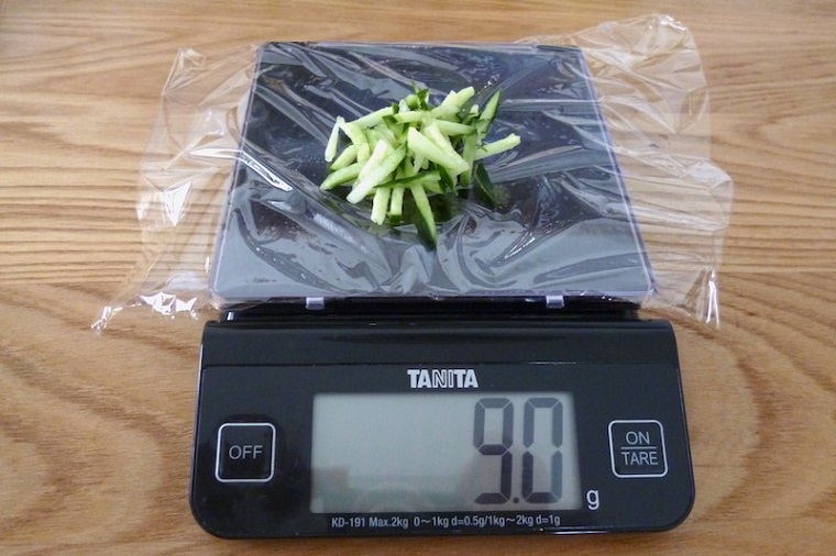 ↑きゅうりは9.0gと、セブンイレブン（24.5g）の半分以下の量でした