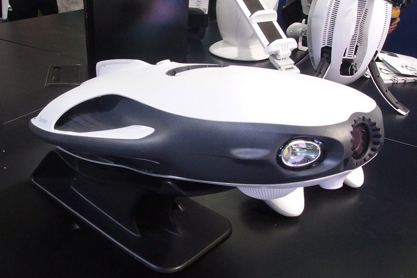 ↑日本でも発売になったPowerVisionの水中ドローン「PowerRay」