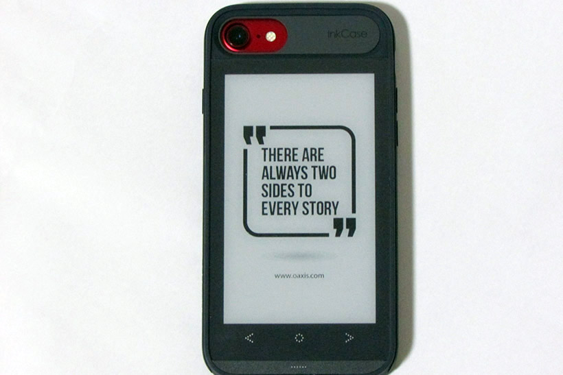 【プロがチェック】iPhoneの背面を電子ペーパーにしちゃう「InkCase i7」の実力は？
