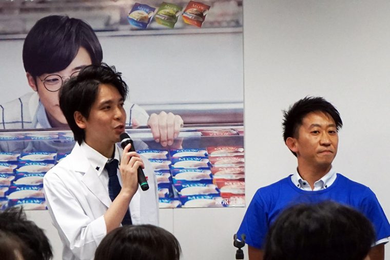 ↑MOW開発担当の齋藤さん(左)とマーケティング担当の蓮沼さん(右)