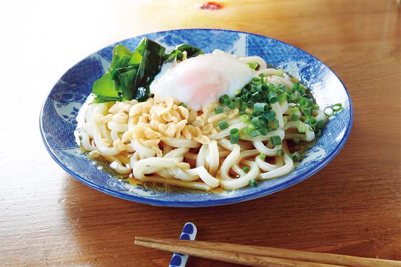 人気急上昇中のあごだしつゆ×うどん！上品な風味が際立つ九州の定番ダシ！