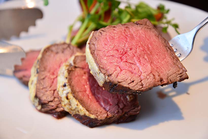 熟成肉の次は“グラスフェッドビーフ”が流行る! 東京タワー隣の「WAKANUI」で濃厚な肉の旨みに驚いた