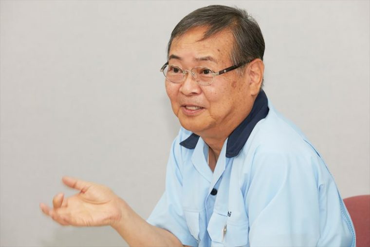 ↑ダイニチ工業代表取締役社長の吉井久夫さん。1973年に電気関係の専門家としてダイニチ工業に入社。1999年に代表取締役社長に就任