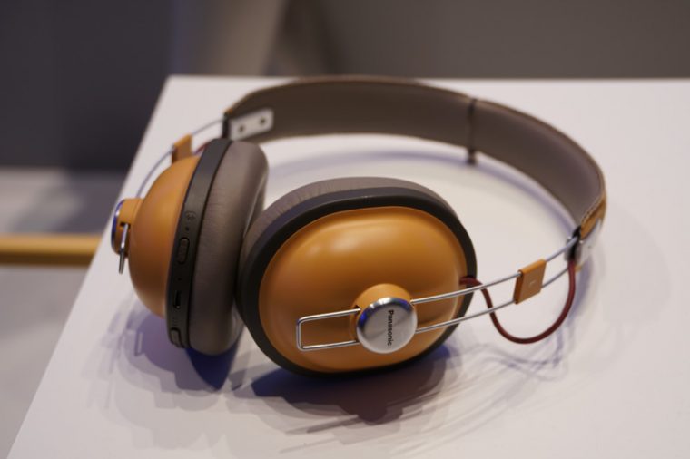 ↑あのパナソニックの定番ヘッドホンのBluetooth版と思われる新製品「RP-HTX80B」