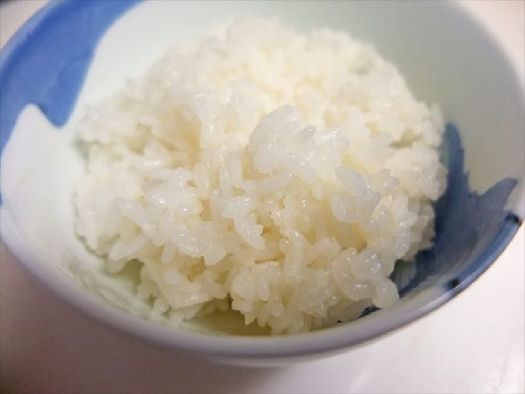 ↑見た目にもごはんの変色がかなり目立ち始めました。ただ、食べると味はまだまだ甘みが濃厚です