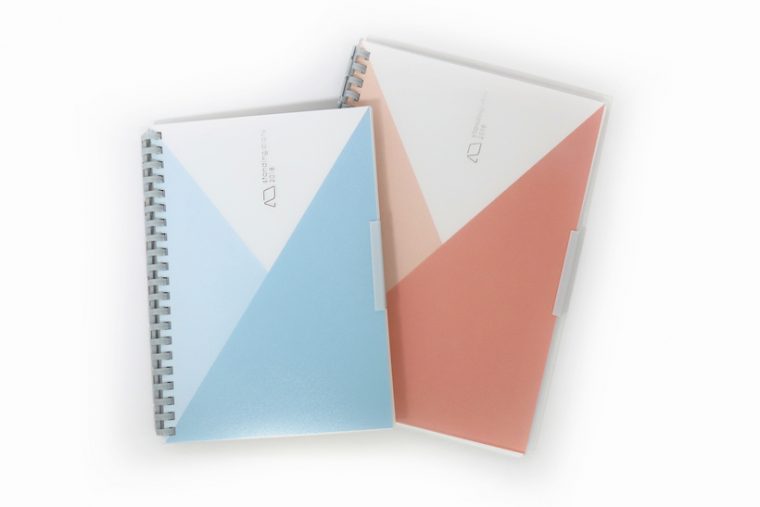 ↑LIHIT.LAB『卓上カレンダーにもなるダイアリー』B6/1188円 A5/1296円