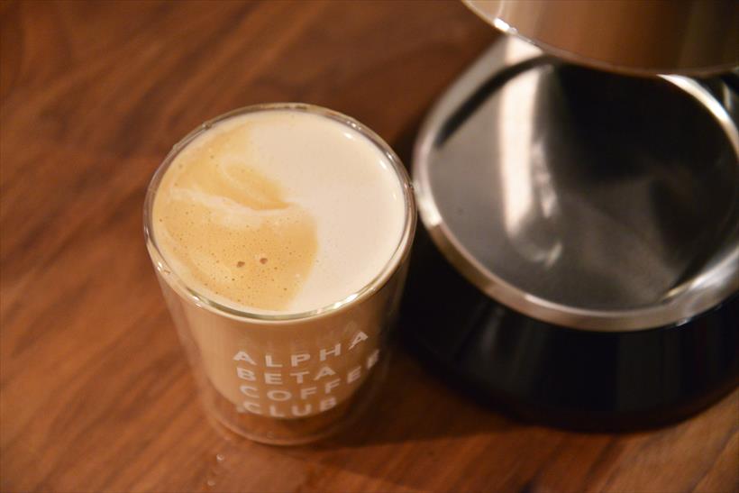 ↑クレマもしっかり。カフェラッテも抜群のおいしさです