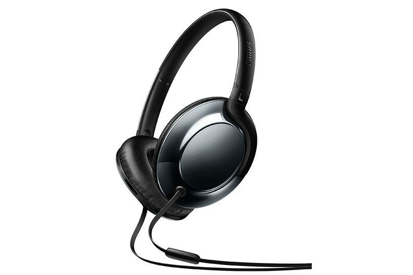 フィリップスの高コスパヘッドホン登場! コンパクトにたためる約5000円の「SHL4805」