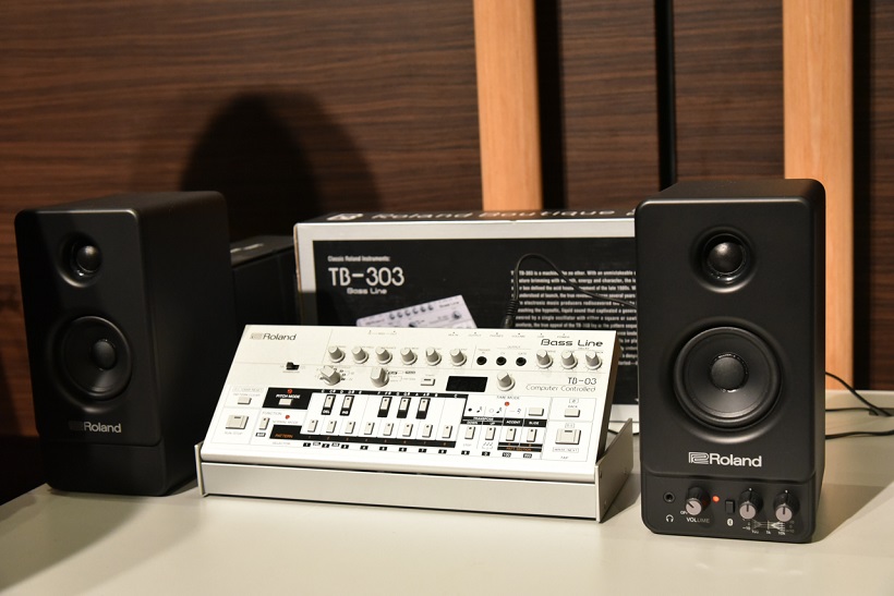 ↑パワードスピーカー「MA-22BT」