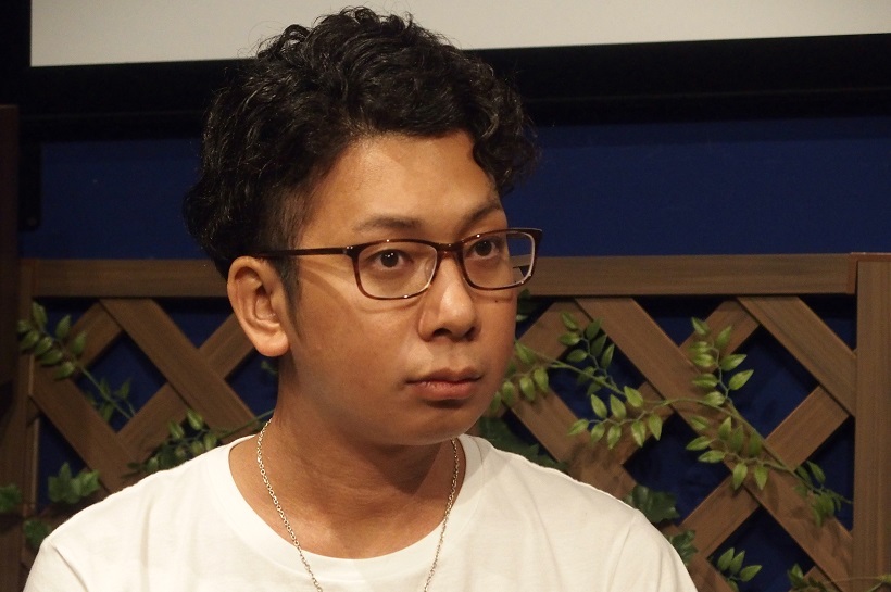 ↑シネマ・チュプキ・タバタ支配人の佐藤浩章氏