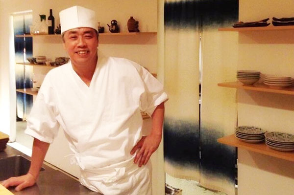 ↑日本料理界の至宝・神田裕行さん。2004年、東京・元麻布に「かんだ」を開店。2017年9月現在、ミシュランガイド東京において10年連続で三つ星を獲得しています