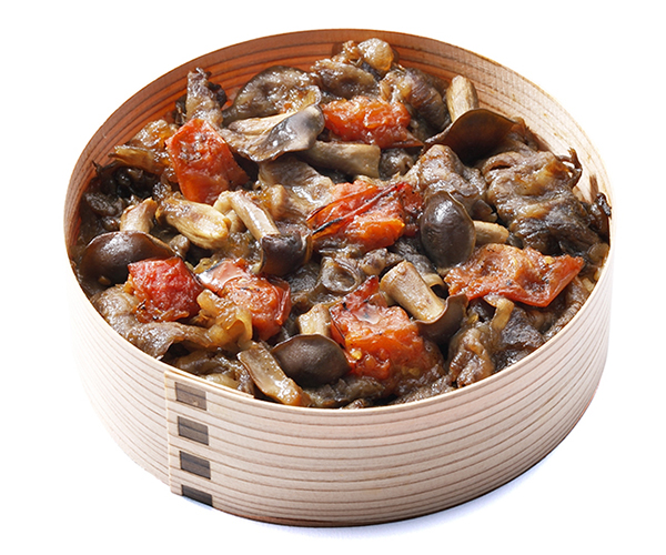 ↑阿波牛トマトのすき焼き飯/1500円(税抜)