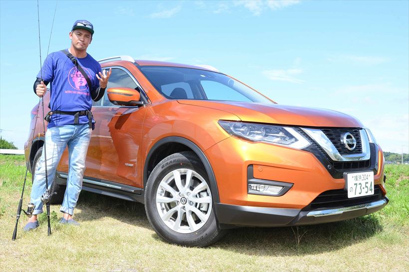 IWGP王者、最新の自動運転技術に複雑な心境…!? オカダ・カズチカ、本格SUV「日産エクストレイル」をお試し!