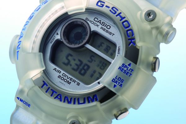 【G-SHOCK列伝18】2代目W.C.C.S.モデルは鏡面仕上げのチタンで弱点を克服！