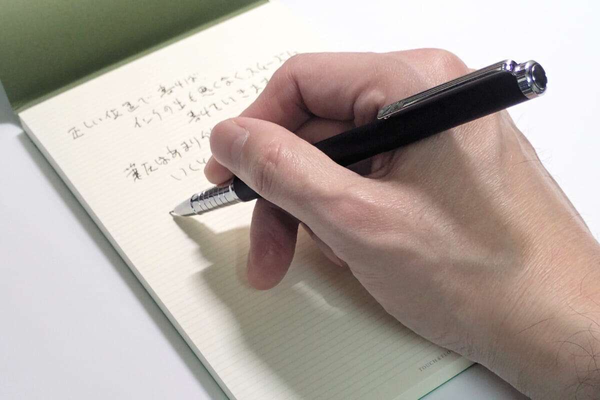 プロのお墨付きいただきました！ ゲットナビ11月号にもれなく付いてくる付録万年筆をレビュー
