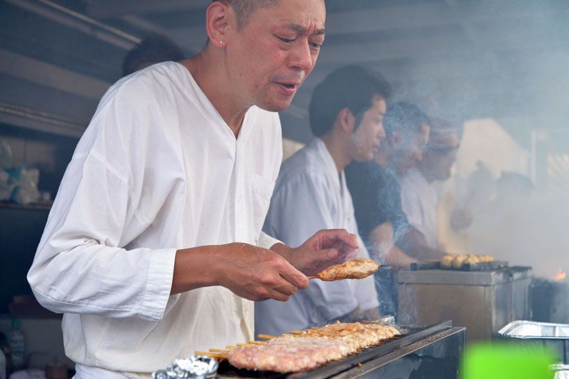 ↑「まさ吉」の児玉さん。同店は焼鳥だけでなく、ラーメンもプロが絶賛するおいしさで話題