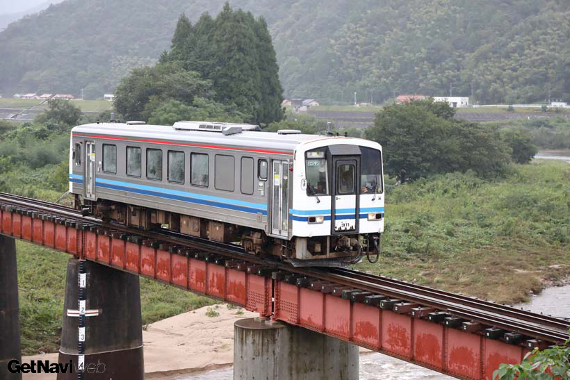 路線距離100km超の鉄道に何が――2018年春に廃止される「三江線」が伝える地方路線の維持の難しさ
