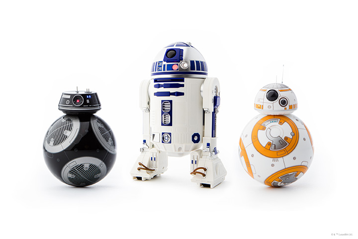 ↑スフィロ「App-Enabled Droid」(アップ イネーブルド ドロイド)シリーズ。左から「BB-9E」、「R2-D2」、「BB-8」
