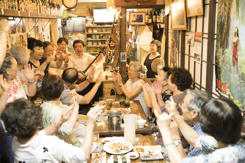 伝統の島唄が楽しめる郷土料理店!? 知る人ぞ知る「奄美の名店」5選