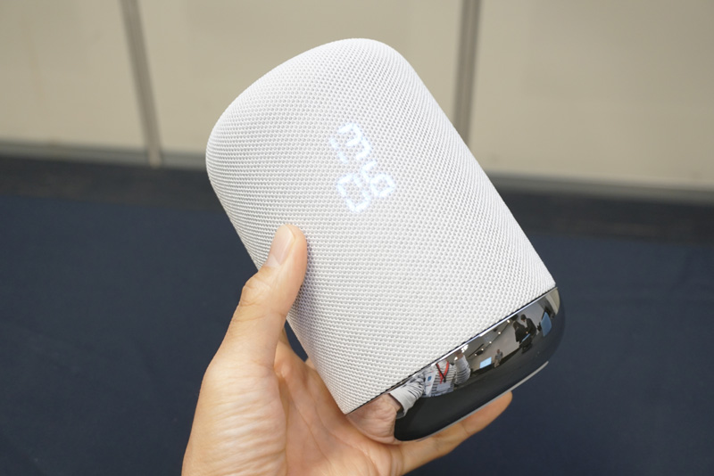 ↑Googleアシスタントを搭載したソニーのAIスピーカー「LF-S50G」