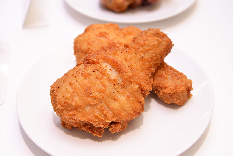 ↑極旨チキン(骨付き)