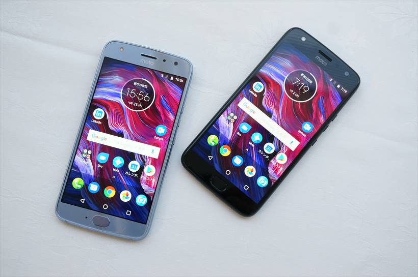 ↑カラーバリエーションは、「スティーリングブルー」(左)と「スーパーブラック」の2色展開