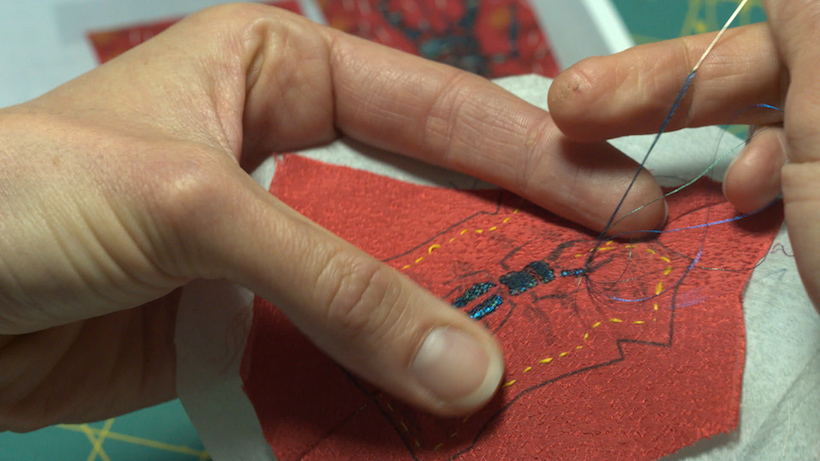 ↑キャラクターの衣装ひとつとっても、織りや染め、刺繍などディテールを忠実に再現している