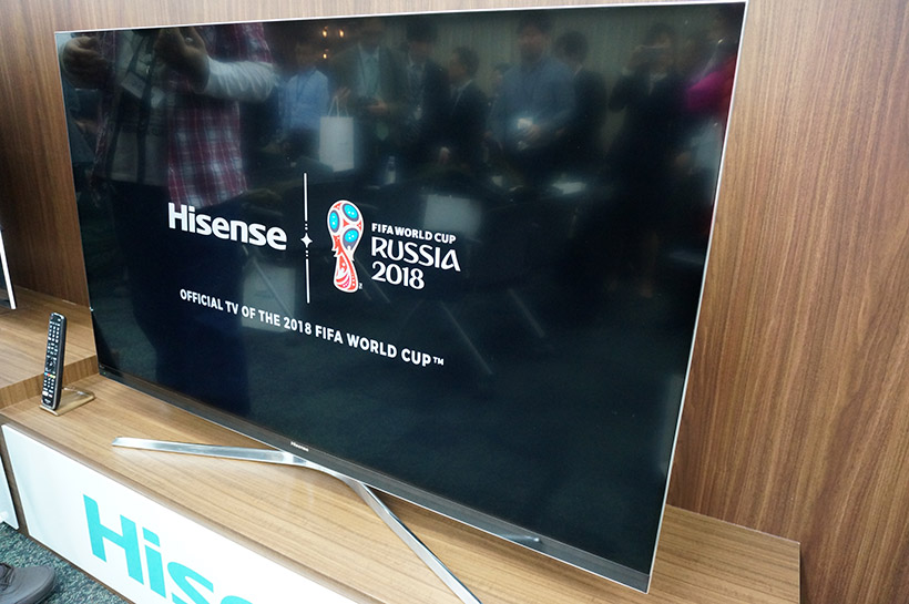 ↑起動時に表示される「FIFAワールドカップ ロシア大会」と「ハイセンス」のロゴ