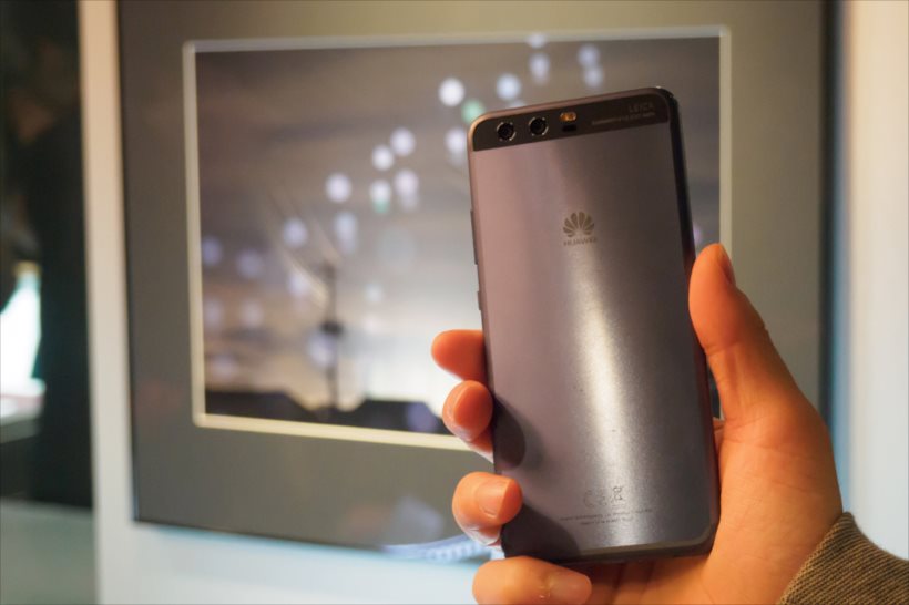 スマホカメラの一般常識を覆した――異彩を放つ「ライカ×ファーウェイ」スマホはいかにできたのか？