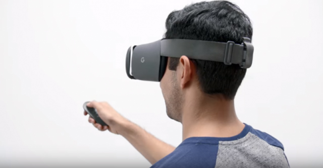 日本発売が待ち遠しい! Googleの新型VRヘッドセット「Daydream View」は価格と手軽さが魅力